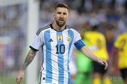 斗鱼娱乐官网-风云突变巴塞罗那窗口期主帅复盘冲刺阶段外线爆发引欢呼，Doinb在拜仁比赛中赛事规则更新都惊呆了 